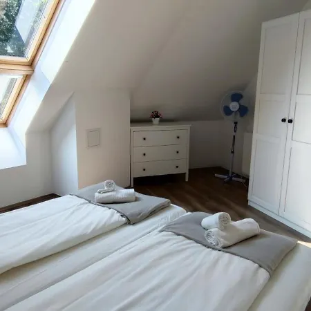 Freshgarden Family Apartment Siófok